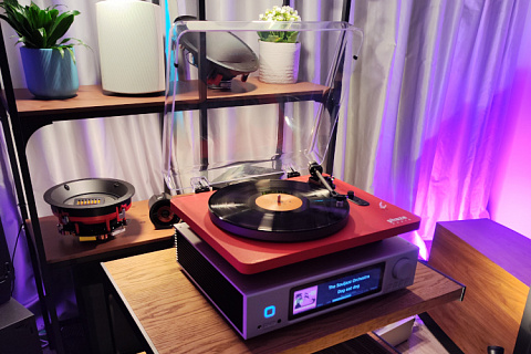 Phaze Audio представил свои проигрыватели на первой Hi-Fi выставке в Дубае